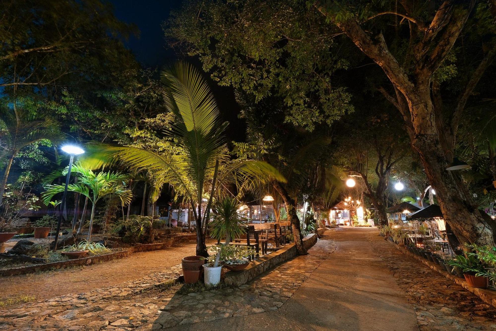 Villa Khadine Grand Vista Resort Đảo Đảo Coron Ngoại thất bức ảnh